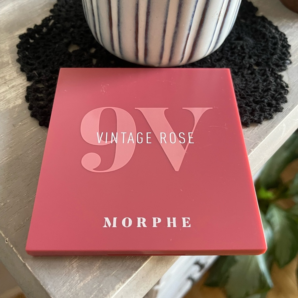 Morphe 9V Vintage Rose Artistry Palette